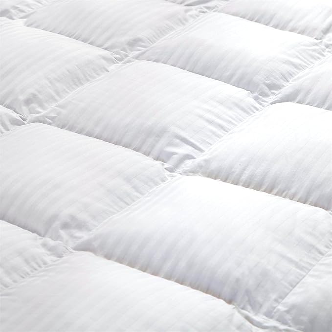 Luxurious All-Season Goose Down Feather Fiber Comforter Duvet Insert, Exquisite Twin White Stripe Design, Premium Baffle Box, 100% Cotton Down Proof Fabric, 50 oz. Fill Weight