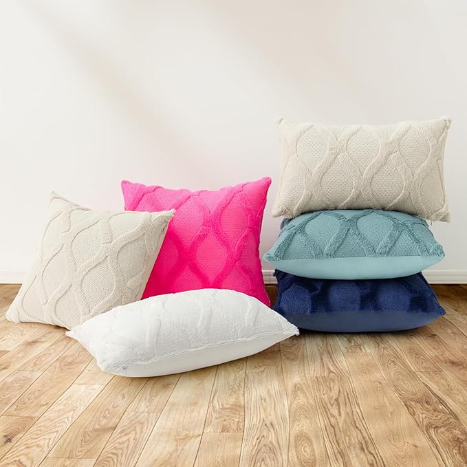 decorUhome Throw Pillow Covers 22x22 Inch Set of 2, Soft Plush Faux Fur Wool Hot Pink Couch Pillow Covers, Decorative Neutral Pillow Cases for Bed Sofa Living Room Home Decor