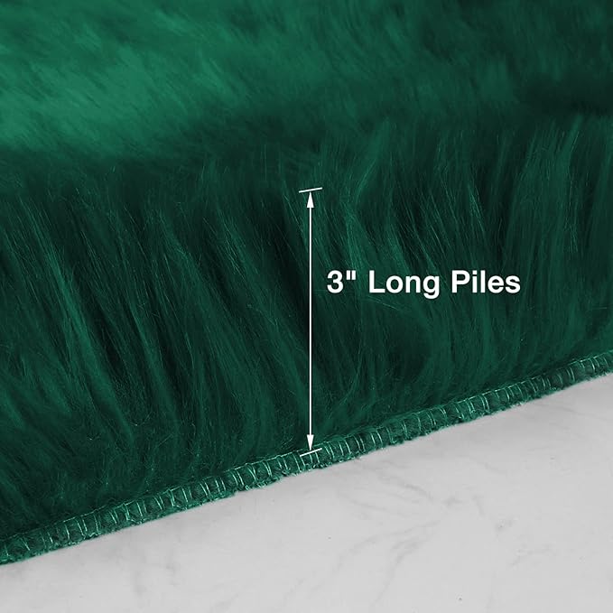 duduta Emerald Green Faux Fur Rug 3x5 ft, Fluffy Shag Rectangular Sheepskin Rug for Bedroom Nursery Living Room Dorm Washable