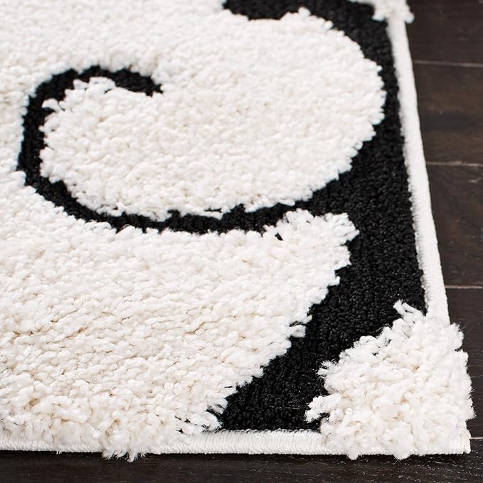 SAFAVIEH Florida Shag Collection Area Rug - 5'3" x 7'6", Ivory & Black, Scroll Design, Non-Shedding & Easy Care, 1.2-inch Thick Ideal for High Traffic Areas in Living Room, Bedroom (SG455-1290)