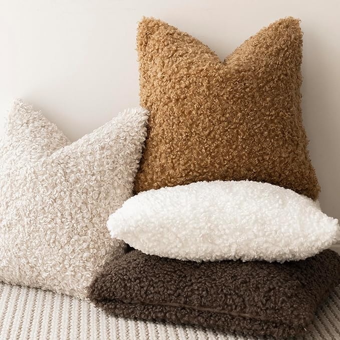 Foindtower 2 Pieces 22x22 Inch Bronze, Faux Fur Throw Pillow Cover Accent Sherpa Pillow Fuzzy Soft Pillowcases Sheepskin Decorative Fleece Cushion Case for Bed Couch Living Room