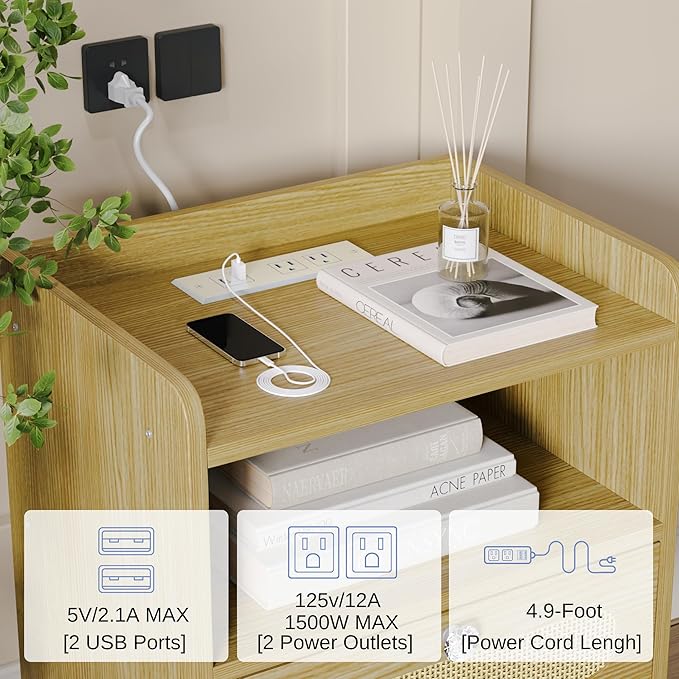 End Table Set of 2 with Charging Station, Diamond Décor Nightstands Set of 2, Bedside Table Set of 2 with Solid Wood Legs, Light Oak