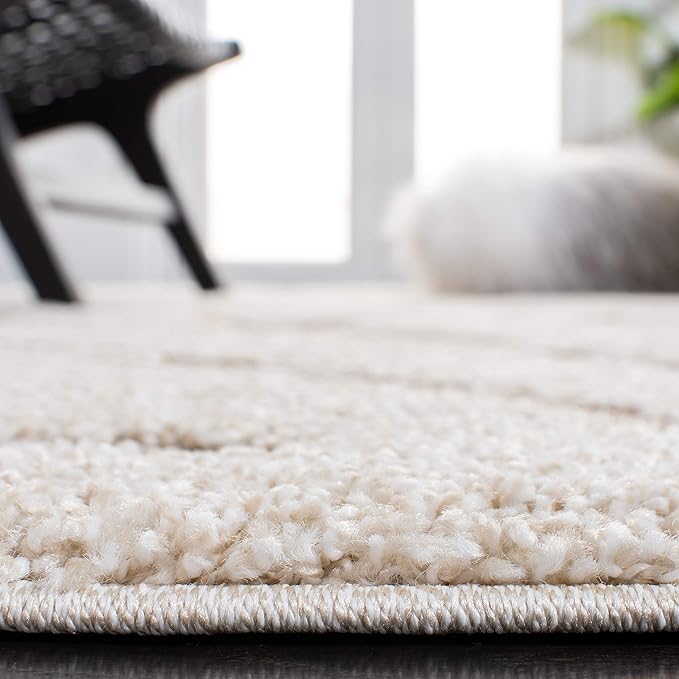SAFAVIEH Florida Shag Collection Area Rug - 5'3" x 7'6", Ivory & Beige, Scroll Design, Non-Shedding & Easy Care, 1.2-inch Thick Ideal for High Traffic Areas in Living Room, Bedroom (SG455-13LT)