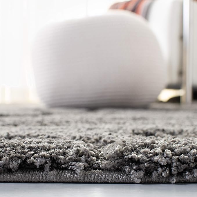 SAFAVIEH Florida Shag Collection Area Rug - 4' Square, Grey, Scroll Design, Non-Shedding & Easy Care, 1.2-inch Thick Ideal for High Traffic Areas in Living Room, Bedroom (SG455-8013)
