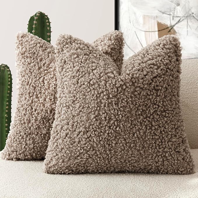Foindtower 2 Pieces Teddy Faux Fur Throw Pillow Cover Decorative Sherpa Pillow Fuzzy Sheepskin Accent Cushion Case Soft Fleece Pillowcases for Bed Couch Living Room 18x18 Inch Khaki