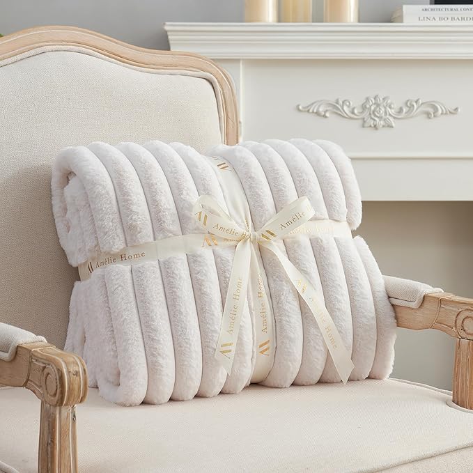 Amélie Home Faux Fur Throw Blanket for Couch, Cozy Fuzzy Fluffy Fur Luxurious Soft Striped Plush Gift Blankets for Family Sofa Chair Bed Living Room Bedroom, 55"x70", Ivory