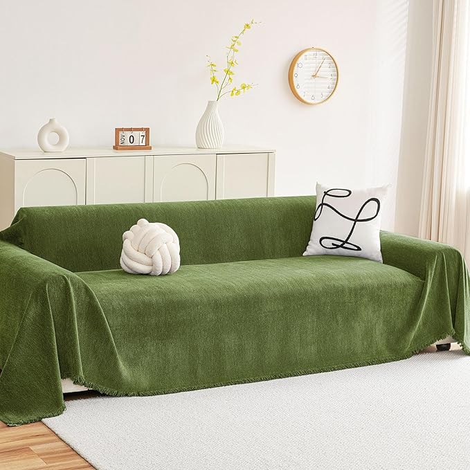 hyha Couch Cover for Dogs, Boho Sofa Covers for 3 Cushion Couch Washable, Chenille Sofa Slipcover for Pets, Soft Loveseat Sectional Couch Throw Blankets with Tassels (Green, 88.5x134 Inch)