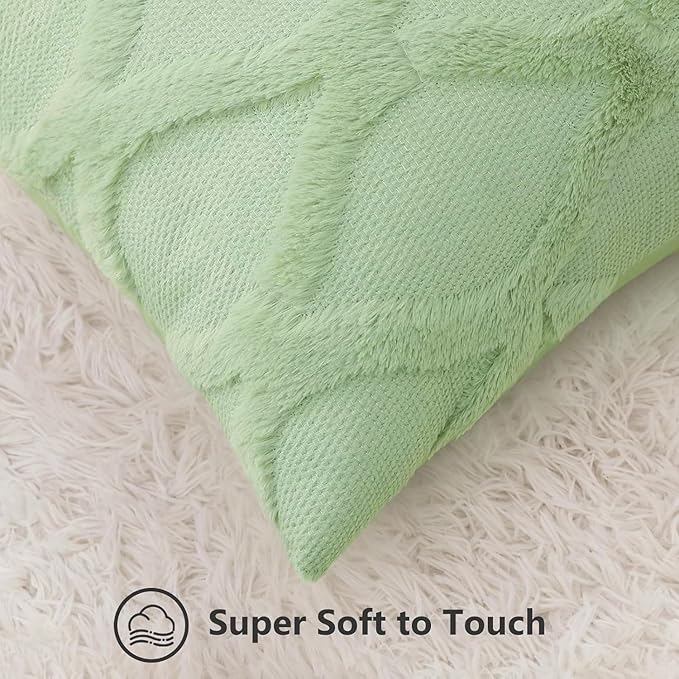 decorUhome Throw Pillow Covers 18x18 Inch Set of 2, Soft Plush Faux Fur Wool Sage Green Couch Pillow Covers, Decorative Neutral Pillow Cases for Bed Sofa Living Room Home Decor