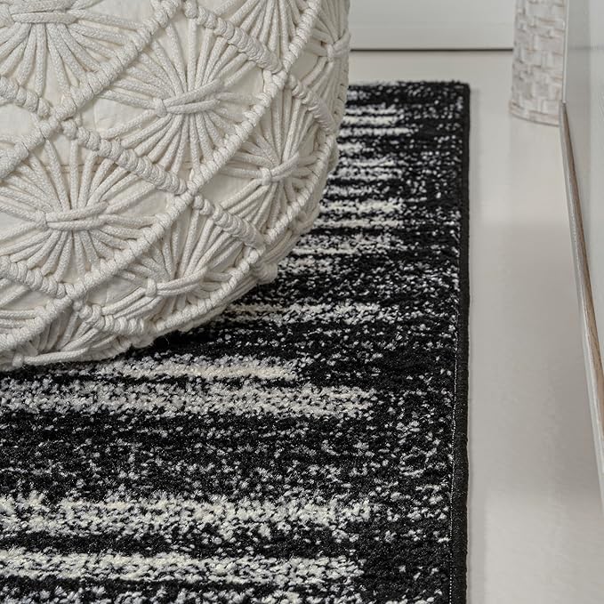 JONATHAN Y Khalil Modern Berber Stripe Black/Cream Indoor Area Rug, 4x6, Contemporary, Bohemian, Easy-Cleaning for Living Room, Bedroom, Kitchen, Pet Friendly, Non-Shedding (MOH207F-4)