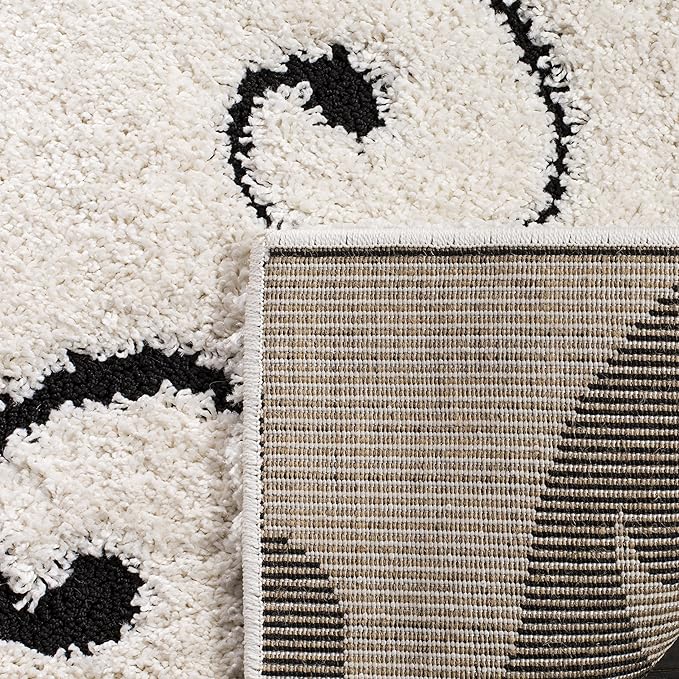SAFAVIEH Florida Shag Collection Area Rug - 6' x 9', Ivory & Black, Scroll Design, Non-Shedding & Easy Care, 1.2-inch Thick Ideal for High Traffic Areas in Living Room, Bedroom (SG455-1290)